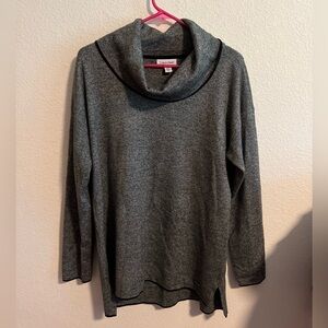 Calvin Klein Gray Scowl Neck Sweater Size Medium